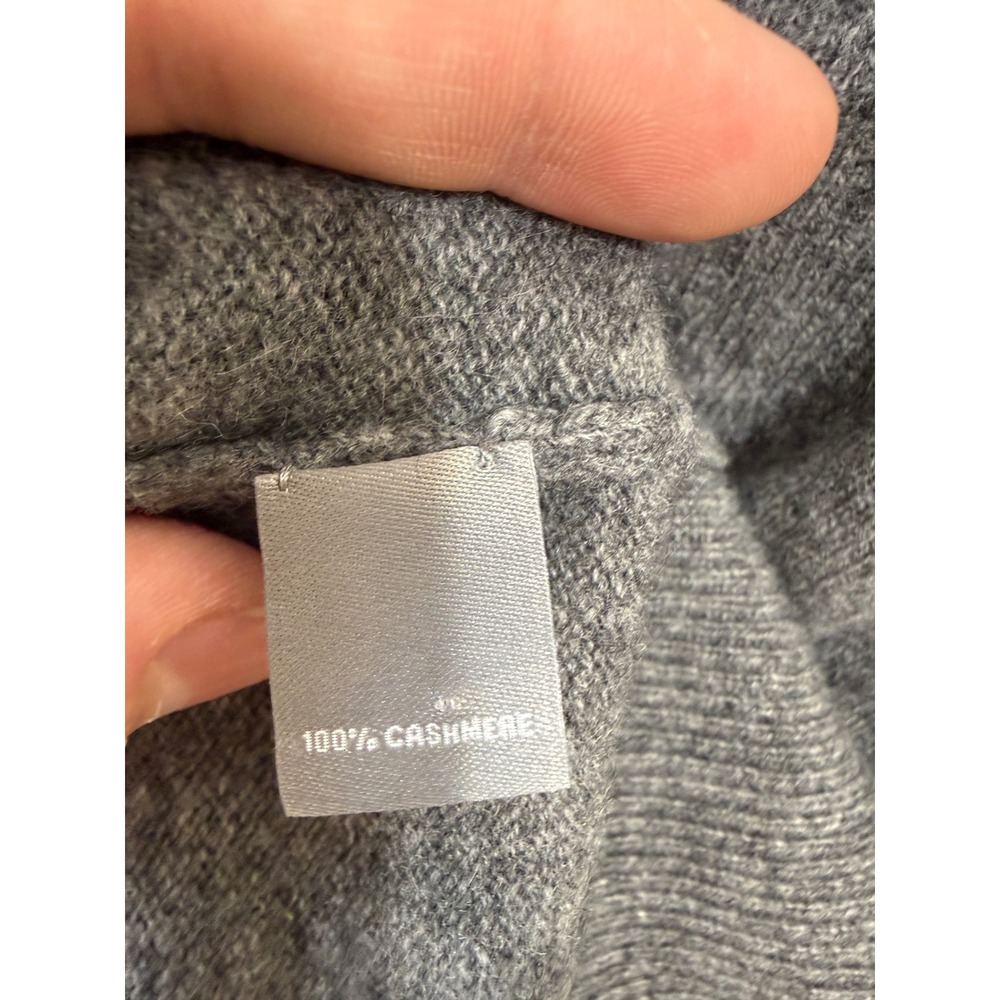 Neiman Marcus 100% Cashmere Sweater L Gray Turtleneck Quiet Luxury Classic - Picture 6 of 14